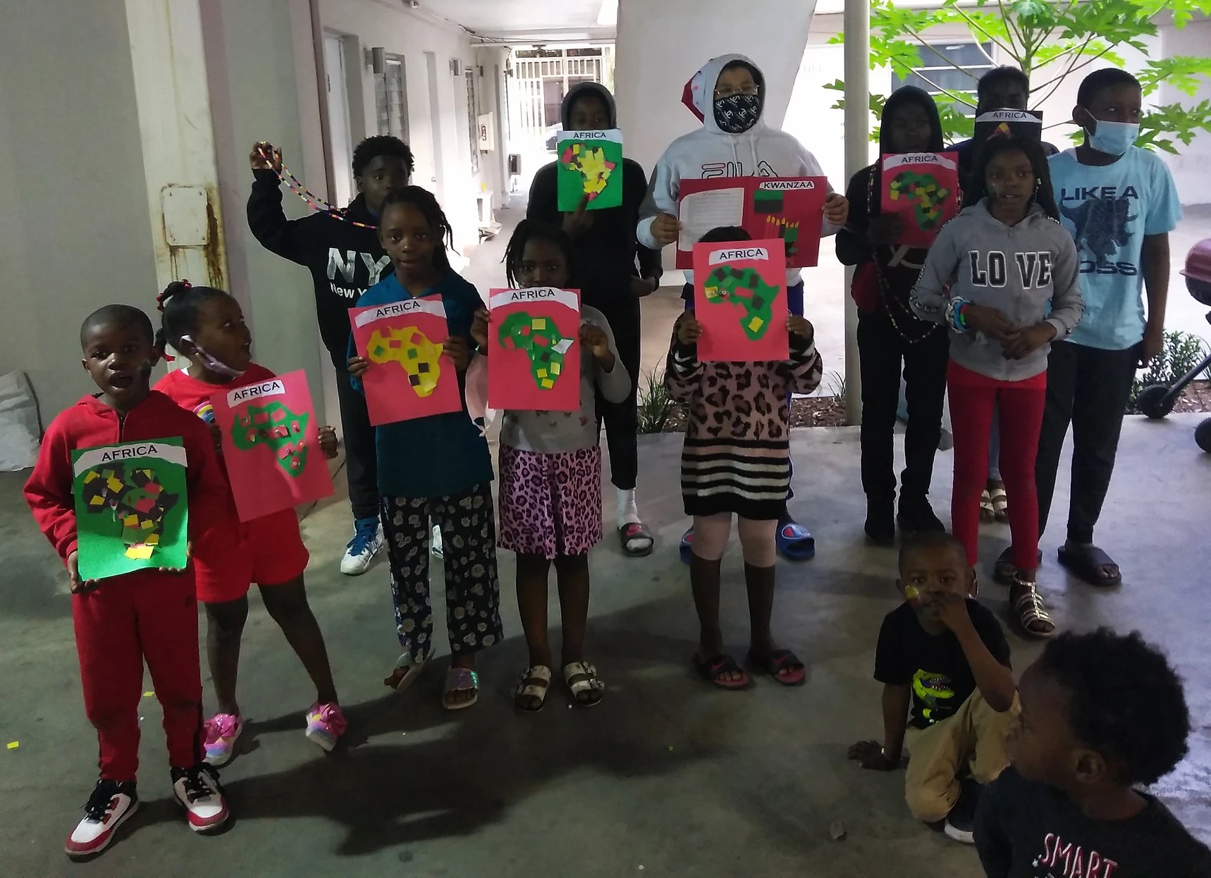 FFD2E8A4-D507-4376-A570-9D82A4BB14C7 FFD2E8A4-D507-4376-A570-9D82A4BB14C7